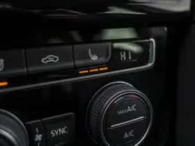 Volkswagen Golf (2016) thumbnail 26
