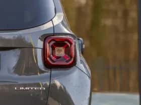 Jeep Renegade (2020) thumbnail 8