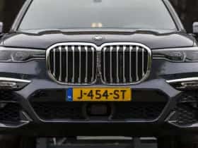 BMW X7 (2020) thumbnail 4
