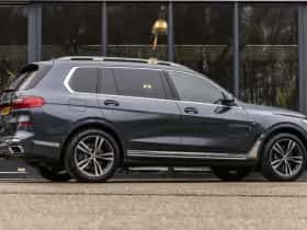 BMW X7 (2020) thumbnail 6