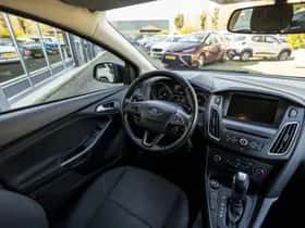 Ford Focus (2018) thumbnail 23