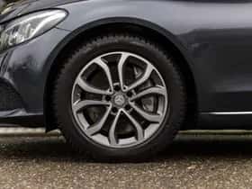 Mercedes-Benz C-Klasse (2015) thumbnail 9