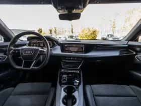 Audi e-tron GT (2021) thumbnail 22