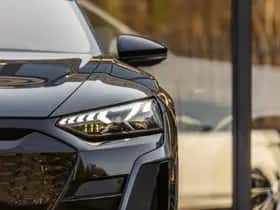 Audi e-tron GT (2021) thumbnail 4