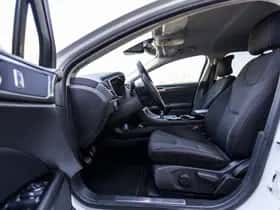 Ford Mondeo (2017) thumbnail 20
