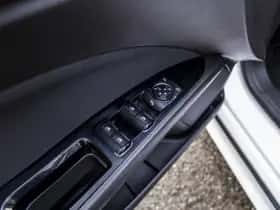 Ford Mondeo (2017) thumbnail 21