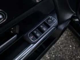 Mercedes-Benz GLA (2021) thumbnail 23