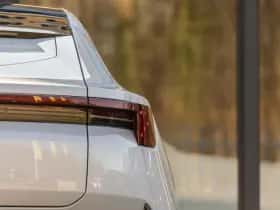 Polestar 4 (2025) thumbnail 8