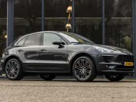 Porsche Macan (2016) thumbnail 2