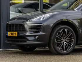 Porsche Macan (2016) thumbnail 12