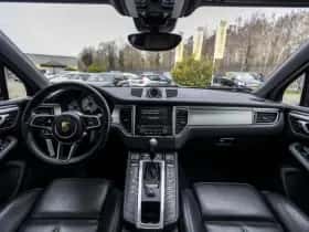 Porsche Macan (2016) thumbnail 18