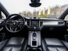 Porsche Macan (2016) thumbnail 19