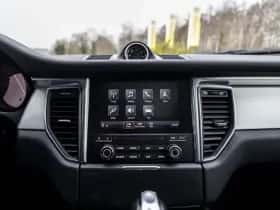 Porsche Macan (2016) thumbnail 45