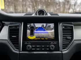 Porsche Macan (2016) thumbnail 49