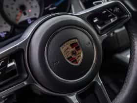 Porsche Macan (2016) thumbnail 51