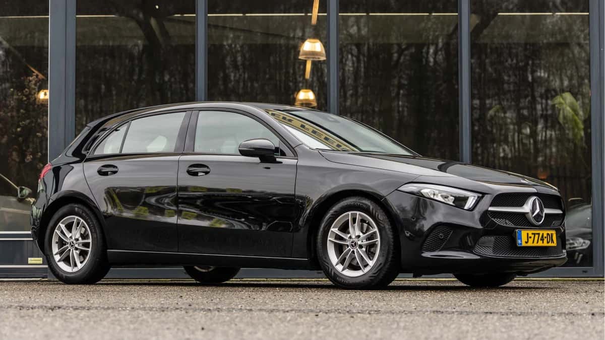 Mercedes-Benz A-Klasse (2020) — foto 1