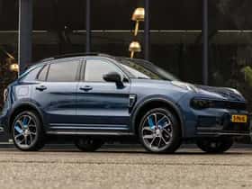 Lynk & Co 01 (2023)