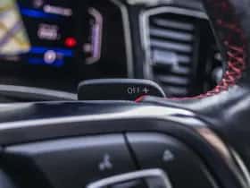 Volkswagen T-Roc (2019) thumbnail 30