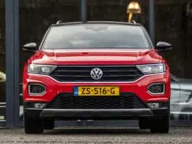 Volkswagen T-Roc (2019) thumbnail 4