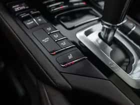 Porsche Cayenne (2015) thumbnail 38
