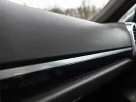 Porsche Cayenne (2015) thumbnail 52