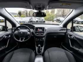Peugeot 208 (2019) thumbnail 16