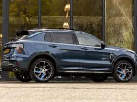 Lynk & Co 01 (2023) thumbnail 3