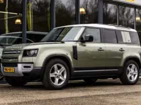 Land Rover Defender (2021) thumbnail 11