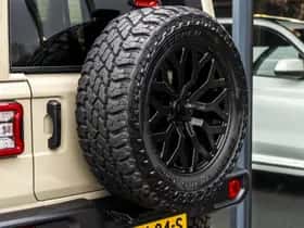 Jeep Wrangler (2022) thumbnail 16