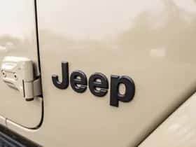 Jeep Wrangler (2022) thumbnail 18
