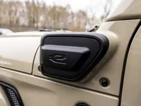 Jeep Wrangler (2022) thumbnail 23