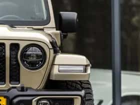 Jeep Wrangler (2022) thumbnail 4