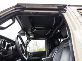 Jeep Wrangler (2022) thumbnail 33