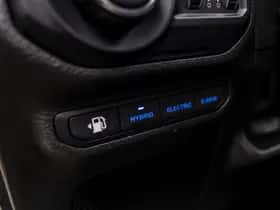 Jeep Wrangler (2022) thumbnail 47