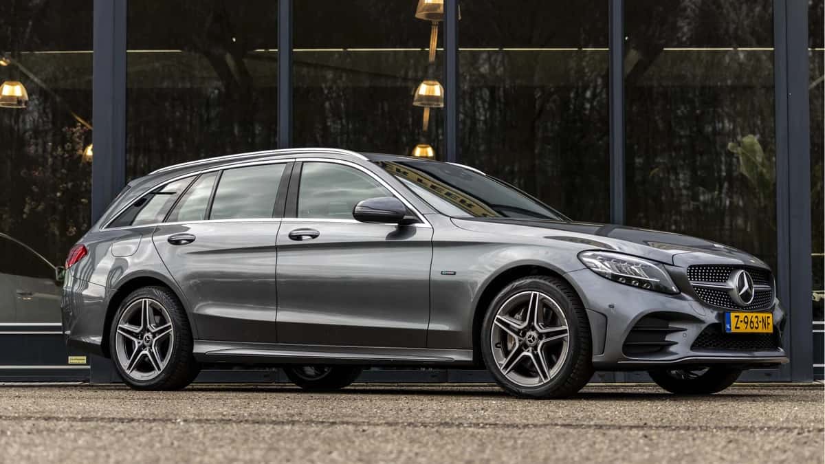 Mercedes-Benz C-Klasse (2020) — foto 1