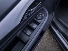 Opel Ampera-e (2020) thumbnail 22