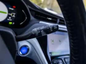 Opel Ampera-e (2020) thumbnail 27