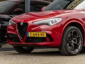 Alfa Romeo Stelvio (2019) thumbnail 13