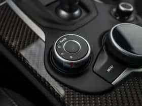 Alfa Romeo Stelvio (2019) thumbnail 42