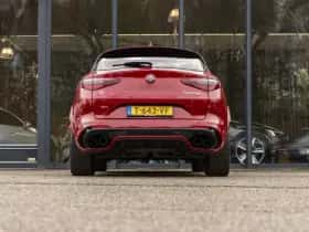 Alfa Romeo Stelvio (2019) thumbnail 7