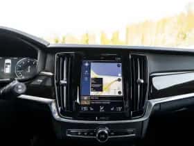 Volvo V90 (2018) thumbnail 32