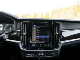 Volvo V90 (2018) thumbnail 33