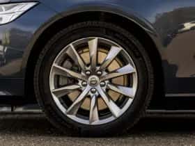 Volvo V90 (2018) thumbnail 10