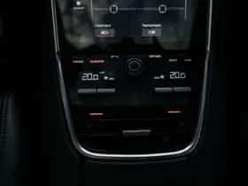Porsche Panamera thumbnail 24