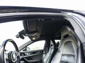 Porsche Panamera thumbnail 43