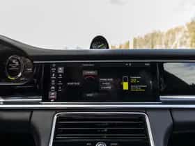 Porsche Panamera thumbnail 52