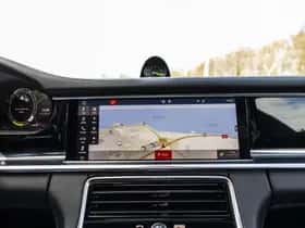 Porsche Panamera thumbnail 53