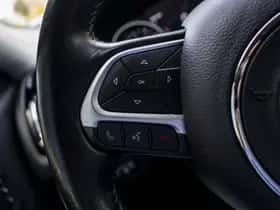 Jeep Compass (2019) thumbnail 31