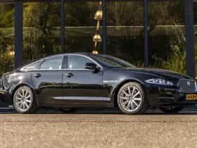 Jaguar XJ (2010) thumbnail 2