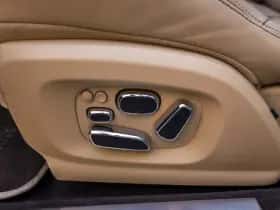 Jaguar XJ (2010) thumbnail 27